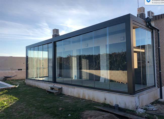 Instalación de Cortinas de cristal